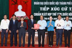 Thủ tướng Nguyễn Xuân Phúc cắt băng khánh thành cầu Hoàng Văn Thụ và tiếp xúc cử tri huyện Thủy Nguyên